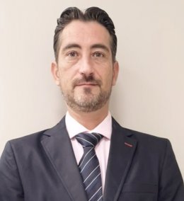 Óscar Llanes, director del centro comercial Vialia Estación de Vigo.