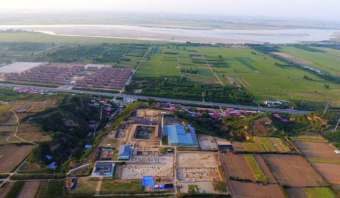 Vista aérea del sitio de Shuanghuaishu en Zhengzhou, provincia de Henan en China central