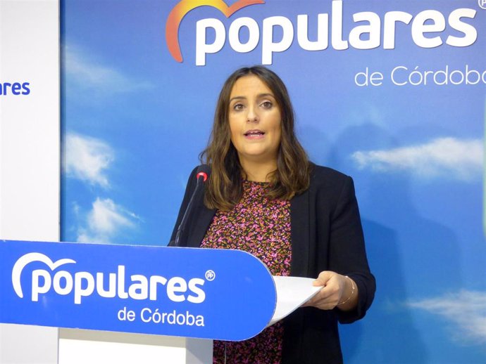 La portavoz de Salud y Familias del PP en el Parlamento andaluz y parlamentaria por Córdoba, Beatriz Jurado.