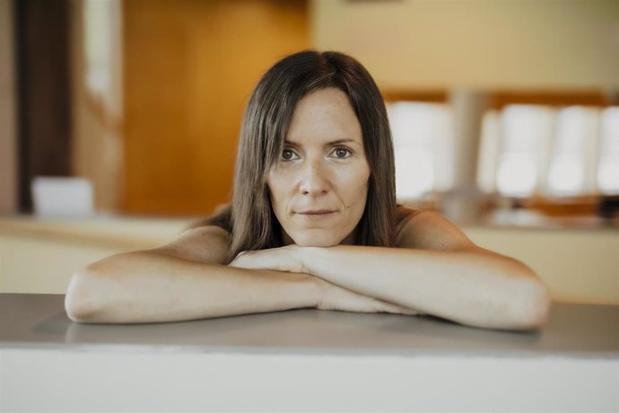 La escritora Laia Fbregas, autora de 'No escriuré la teva histria' (Empúries)