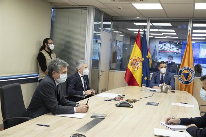 El presidente del Gobierno, Pedro Sánchez, acude a la sede de la Dirección General de Protección Civil y Emergencias para interesarse por la labor de coordinación de las actuaciones para hacer frente a los efectos de la borrasca 'Filomena'.Es