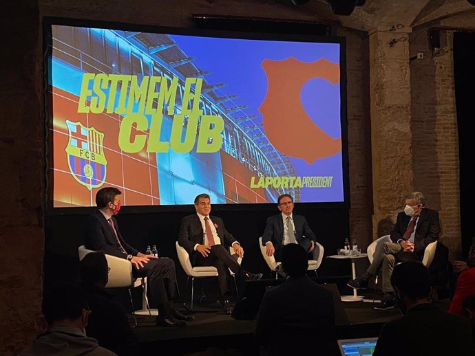 Rueda de prensa de 'Estimem el Bara', precandidatura del precandidato a presidente del FC Barcelona Jaan Laporta