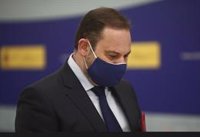 Ábalos rechaza "reacciones impulsivas" en las medidas contra la pandemia tras plantear Andalucía el confinamiento total