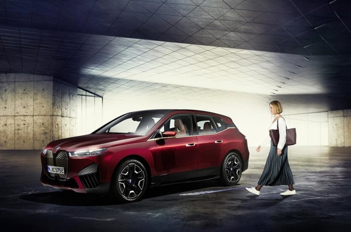 Nuevo BMW iX.
