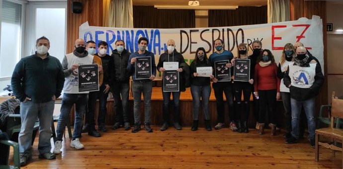 Trabajadores de Aernnova encerrados en protesta por el ERE