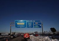 El 96% de las carreteras dependientes de la Comunidad ya están abiertas y 236 líneas de autobús interurbanas funcionan