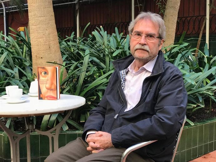 El escritor Jaume Cabré en el Ateneu Barcelons