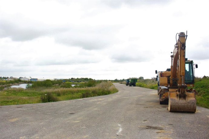 Maquinaria para la obra de la SE-40