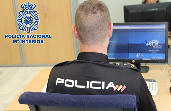 Agente de la Policía Nacional en una imagen de archivo