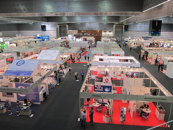 Cumbre industrial en el BEC.