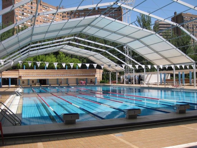 Los centros deportivos de Madrid, como las piscinas del Mundial 86, continuarán cerrados hasta la próxima semana por el temporal