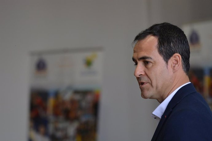 El presidente del CTA, Velasco Carballo, explica aspectos del VAR