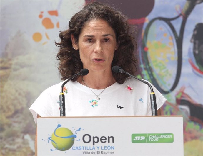 La extenista Virginia Ruano, Directora del Open de Castilla y León Villa de El Espinar
