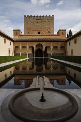 La Alhambra de Granada sin turistas por la crisis del coronaviru. Granada a 18 de abril del 2020