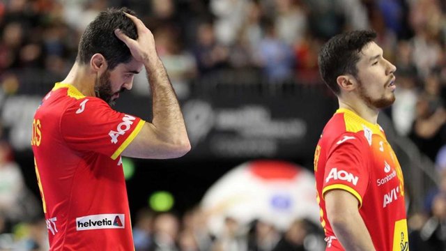 Raúl Entrerríos se lamenta por una derrota de los 'Hispanos'.