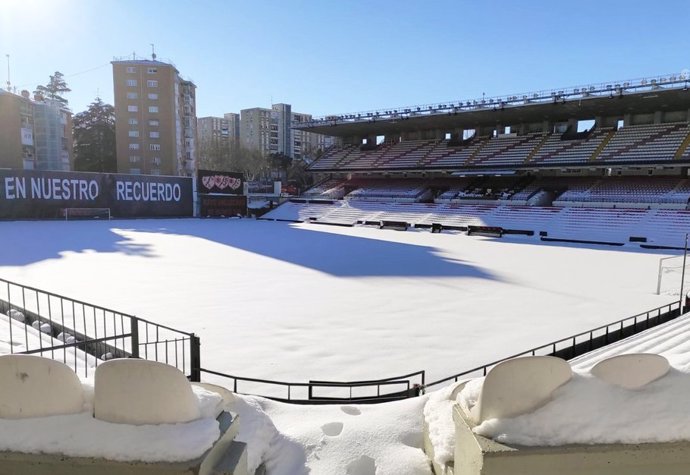 Estadio de Vallecas nevado tras el paso de la borrasca Filomena