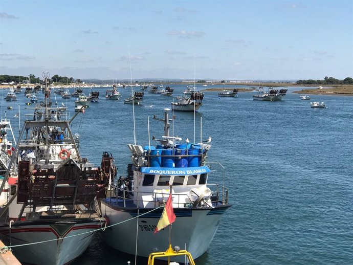 Barcos pesqueros en Punta Umbría. 