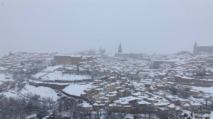 Casco Histórico de Toledo con nieve.