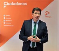 Marín recuerda la manifestación que rodeó el Parlamento:"Ahora Díaz está cercada y Adelante ha estallado en mil pedazos"