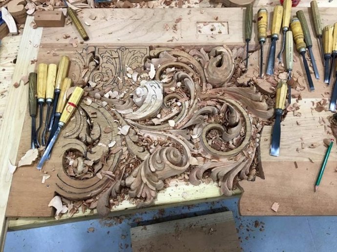 Imagen de recurso de un taller de carpintería de arte sacro