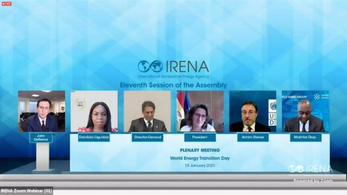 La vicepresidenta cuarta, Teresa Ribera, participa en la inauguración de la Asamblea de Irena