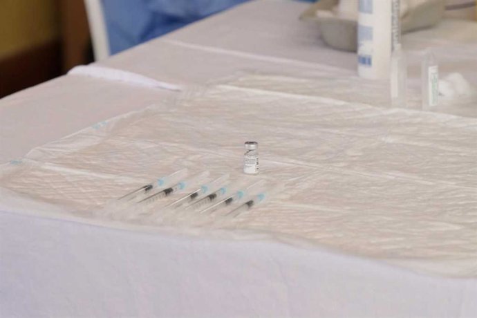 Una dosis de la vacunac contra la COVID-19