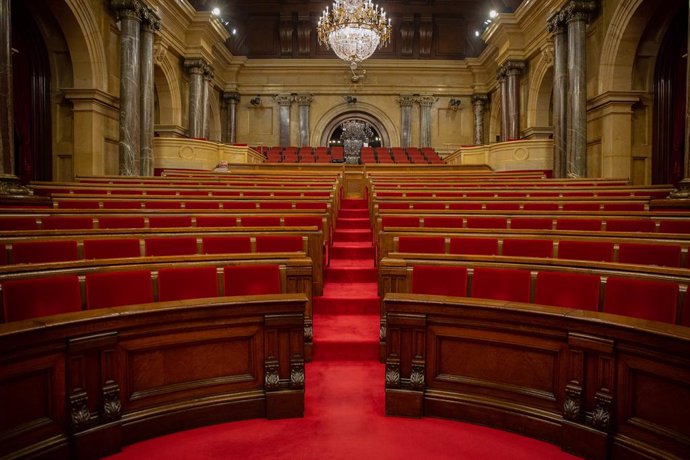 Hemicicle del Parlament buit abans de l'inici d'una sessió plenria. Barcelona, Catalunya (Espanya), 7 de juliol del 2020.