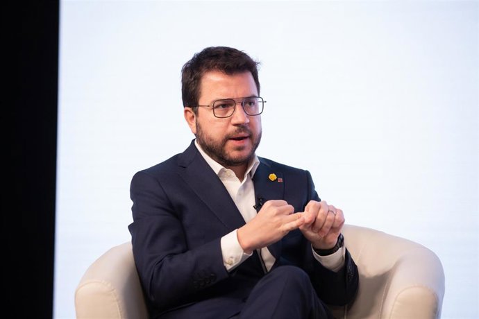 El vicepresidente en funciones de presidente de la Generalitat y candidato de ERC a la Presidencia de la Generalitat, Pere Aragons protagoniza un Encuentro Digital de Europa Press, en Barcelona, Catalunya (España), a 18 de enero de 2021. Archivo.