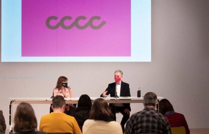 Carmen Amoraga y Jose Luis Pérez Pont durante la prensentación de la programación del CCCC para 2021