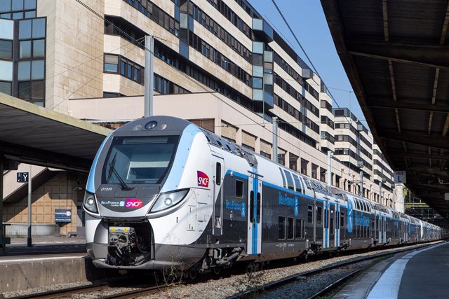 Unidad de tren fabricada por Bombardier para SNCF