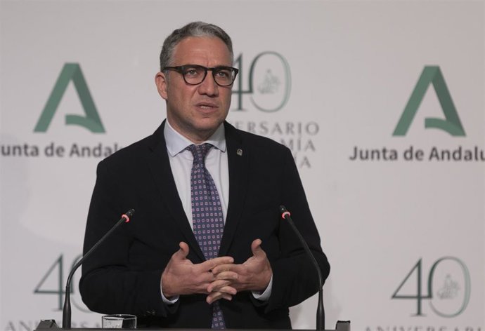 El consejero de la Presidencia, Administración Pública e Interior, y portavoz del Gobierno andaluz, Elías Bendodo, durante la rueda de prensa posterior a la reunión del Consejo de Gobierno de la Junta de Andalucía. En Sevilla, a 19 de enero de 2021.