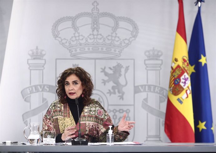 La ministra portavoz y de Hacienda, María Jesús Montero, en la rueda de prensa del Consejo de Ministros.