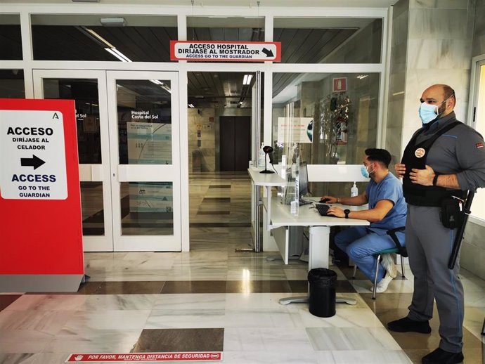 El Hospital Costa del Sol implanta nuevas normas de acceso y acompañamiento de pacientes más estrictas