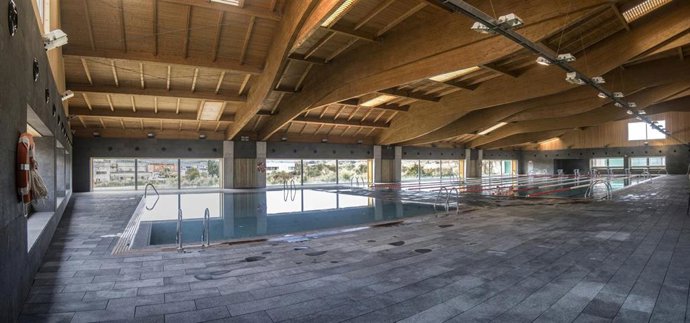 Piscina municipal de Colindres 