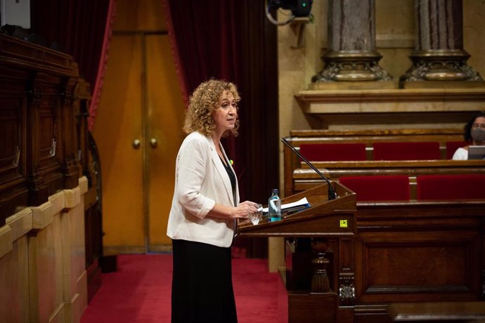 La consellera de Justicia de la Generalitat, Ester Capella, interviene en un pleno celebrado en el Parlament. En Barcelona, Cataluña, (España), a 9 de septiembre de 2020. Durante el día de hoy se ha celebrado un pleno que da comienzo a un nuevo curso po