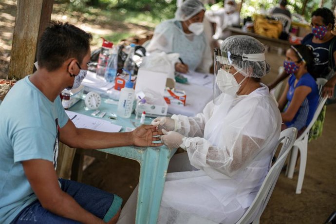 Test de coronavirus en el estado de Amazonas, en Brasil.