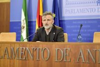 PSOE-A afea a Moreno que "no dé la cara" y tenga "miedo" a debatir en el Parlamento por su "nefasta" gestión sanitaria