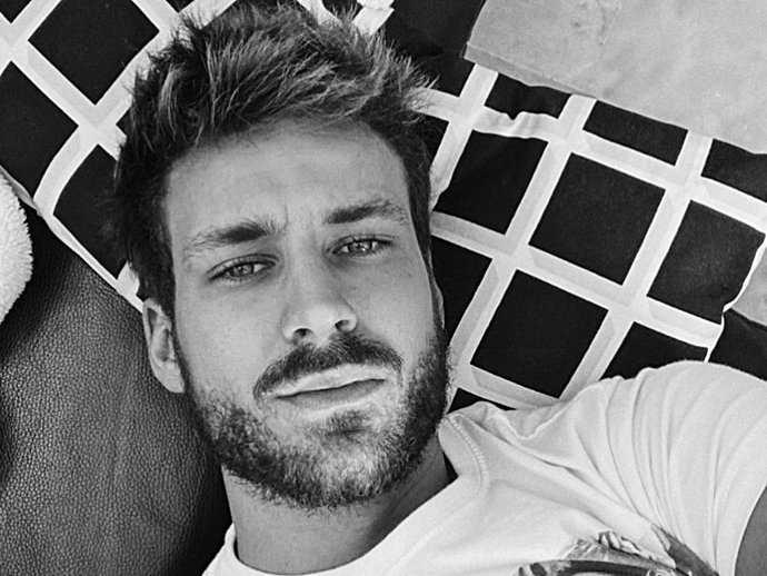 ALEJANDRO CARACUEL, MODELO Y EXCONCURSANTE DE SUPERVIVIENTES