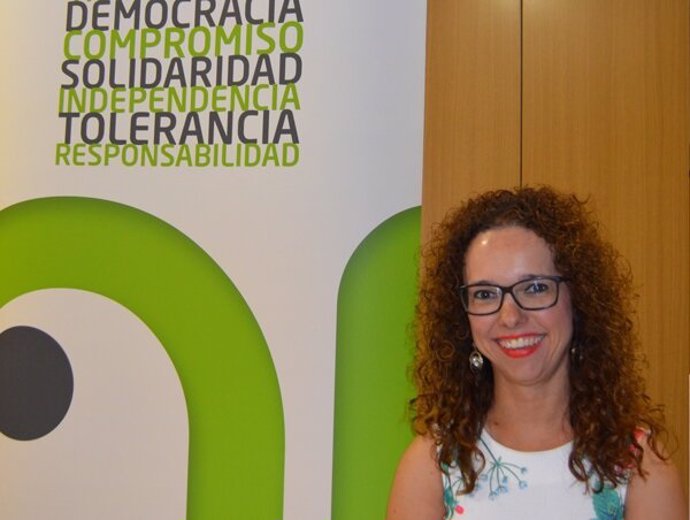Marta Castillo Díaz ha sido elegida nueva presidenta del Comité de Entidades Representantes de Personas con Discapacidad en Andalucía (Cermi Andalucía) en sustitución de Antonio Hermoso