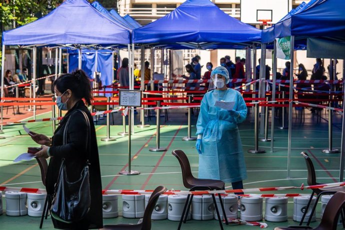 Instalaciones habilitadas para la realización de pruebas de coronavirus en Hong Kong.