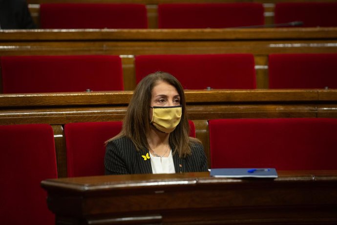 La consellera de Presidncia i portaveu del Govern, Meritxell Budó, en la Diputació Permanent del Parlament. Catalunya (Espanya), 13 de gener del 2021.