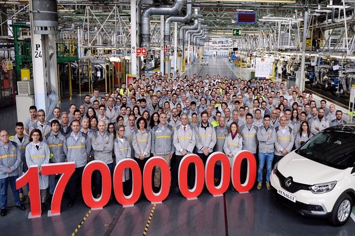 Renault España fabrica su vehículo número 17 millones