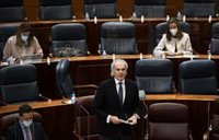 Madrid estudia el grado de transmisibilidad de la cepa británica pero ya avisa que "cada vez es mayor"