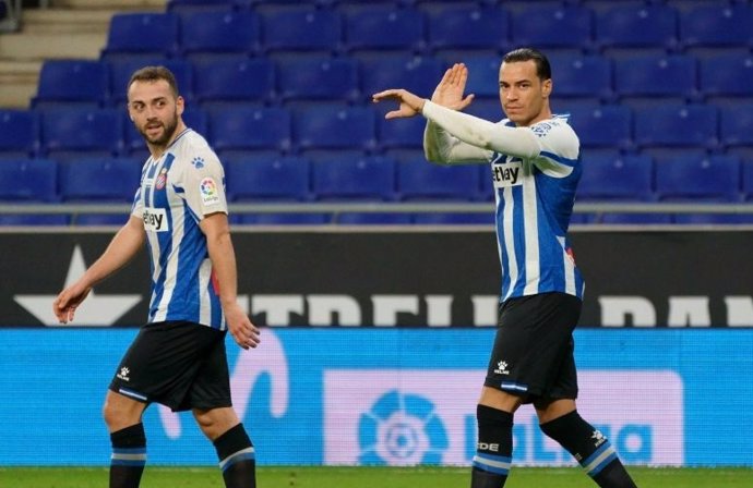 Raúl de Tomás celebra un gol el Espanyol