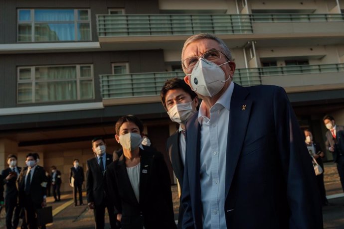 El presidente del COI Thomas Bach en una reciente visita a Tokio