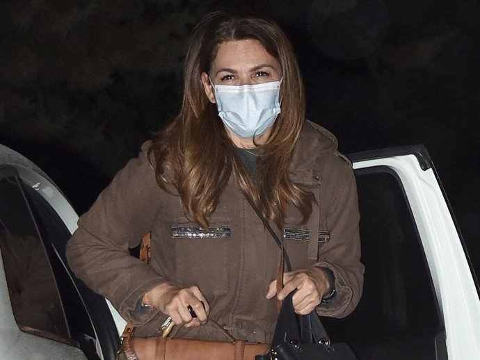 Fabiola Martínez pasó toda la tarde en un despacho de abogados matrimonialistas