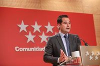 Aguado insiste al Gobierno de España que renegocie cantidades de vacunas y acelere su envío