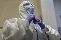 Andalucía supera el pico de marzo con 453 pacientes Covid en UCI y registra la mayor subida diaria de hospitalizados