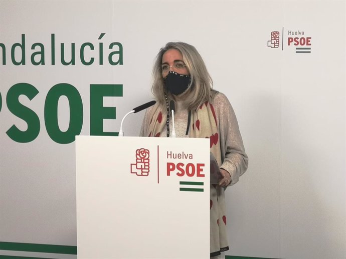 La senadora socialista por la provincia de Huelva, Pepa González Bayo.