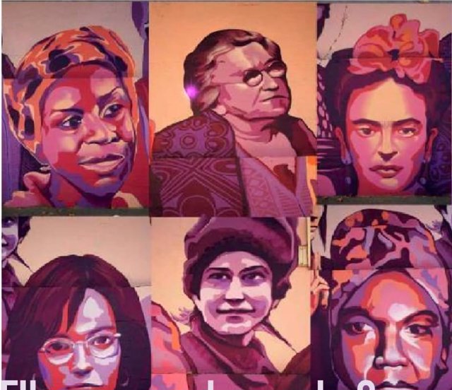 Mural feminista 'La unión hace la fuerza' en el poliderportivo del barrio de la Concepción